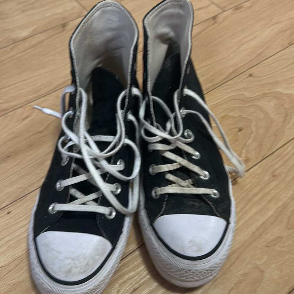 converse Black High-Top Women's Shoes